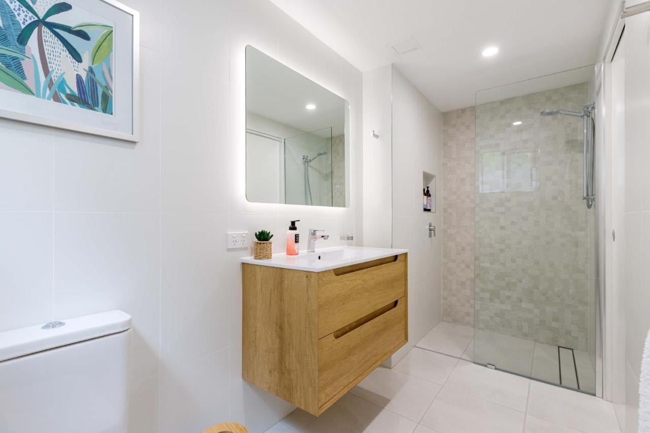 Oasis Luxe On Macrossan Street - Stylish Residence Port Douglas Eksteriør bilde